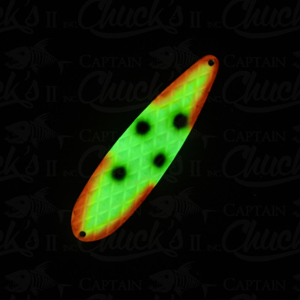 YG77 Mag Nauti Hooker